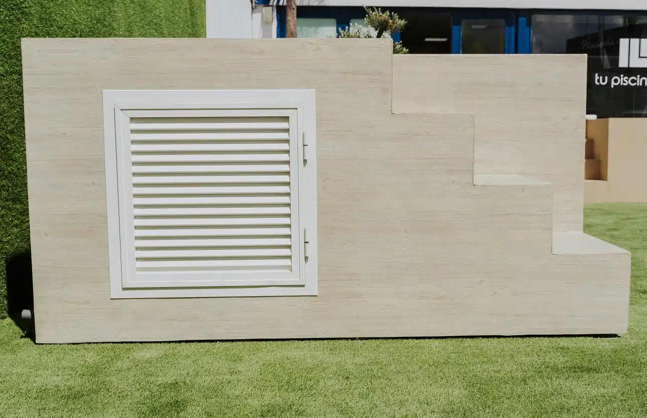 COMPACT POOL 230 Vista Lateral